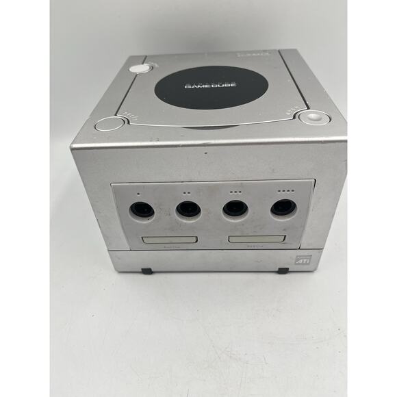 Nintendo Game Cube Platinum Silver Console With Controller - Tested Works - Picture 4 of 15